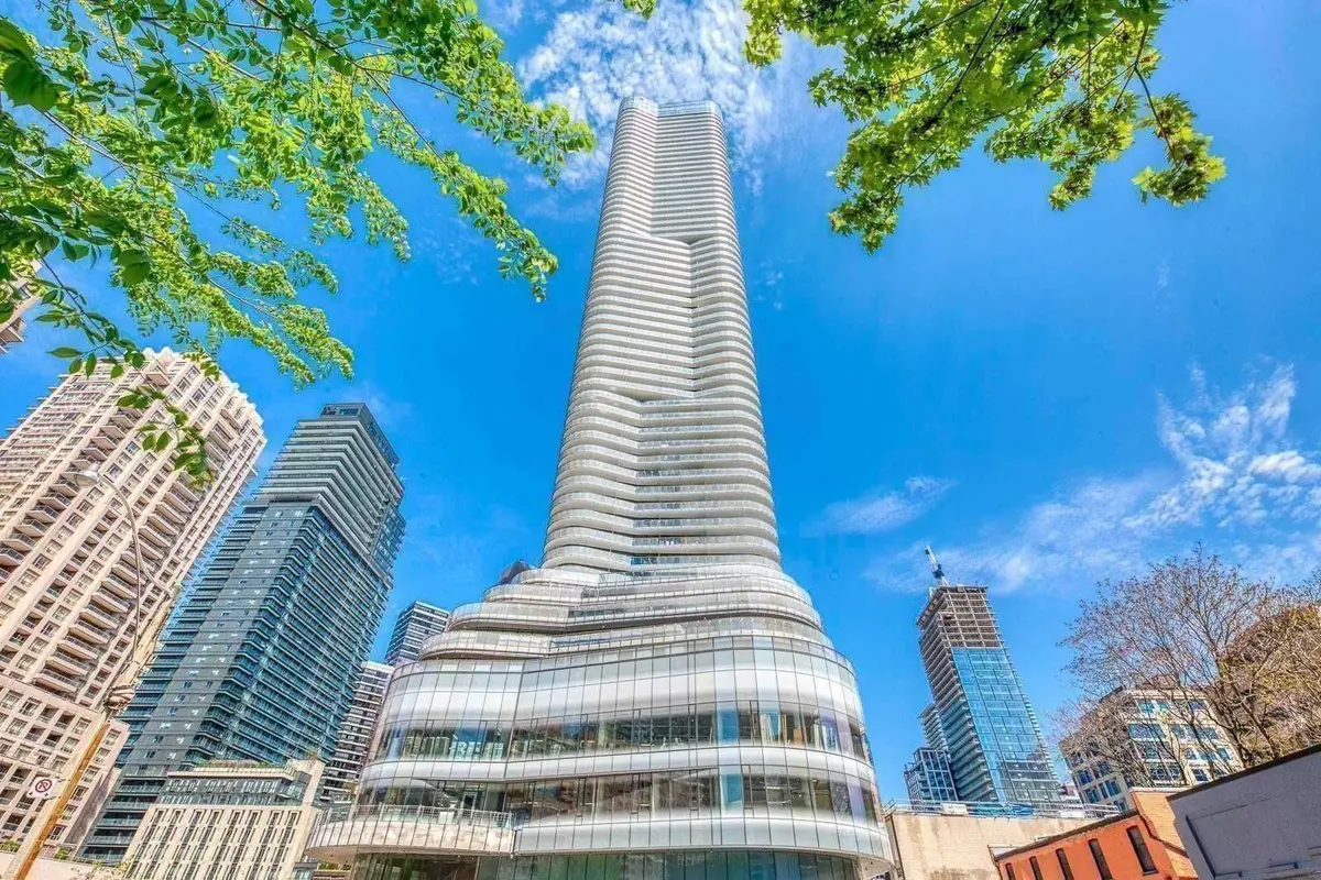 11 Wellesley ST W #2512, Toronto C01, ON M4Y 0G4