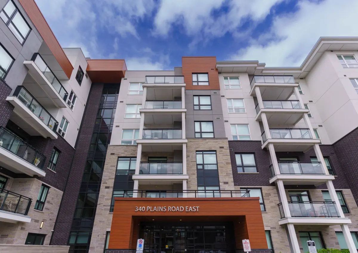340 Plains RD E #203, Burlington, ON L7T 0C2