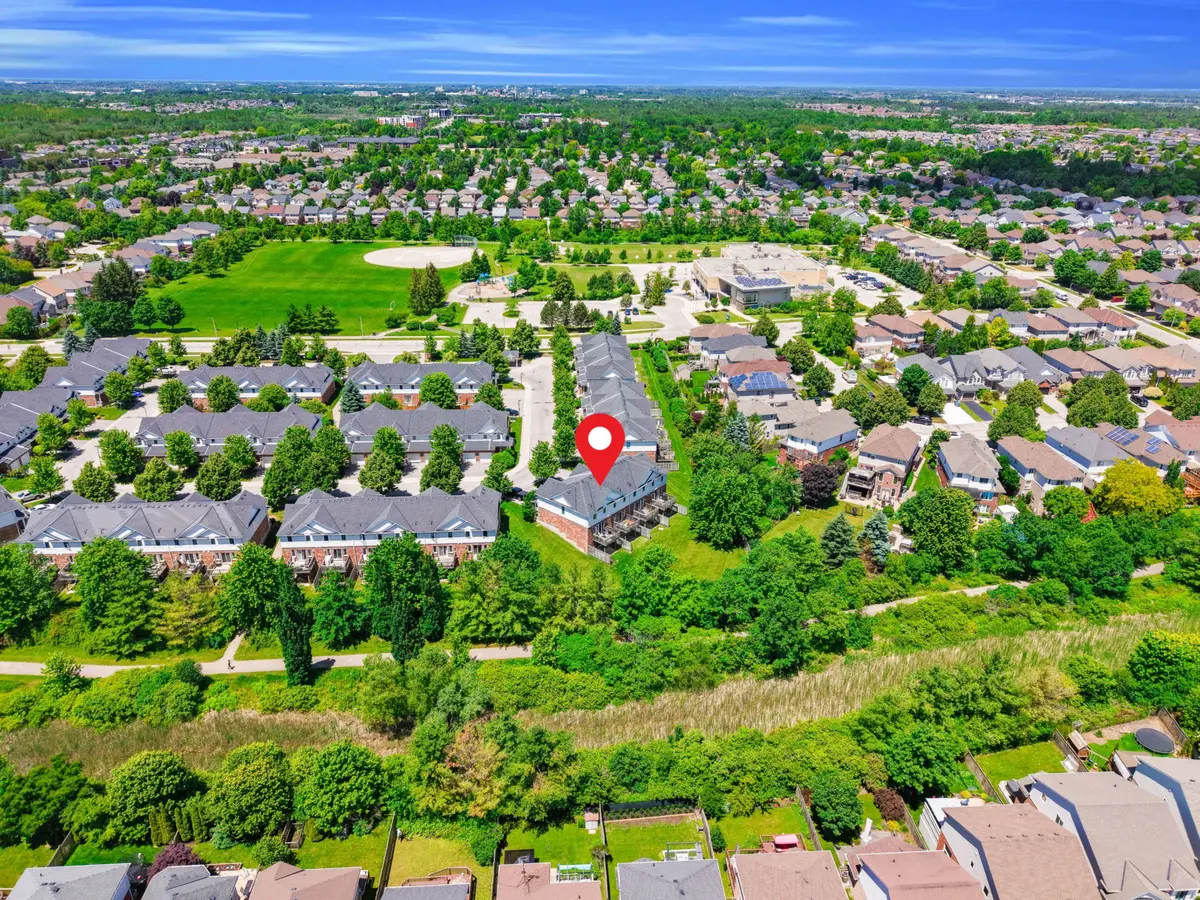 151 Clairfields DR E #15, Guelph, ON N1L 1P5