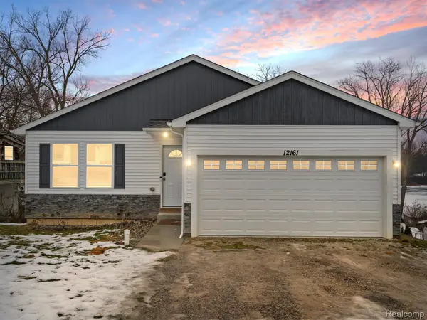 12161 DALHART DR, Fenton Twp, MI 48430