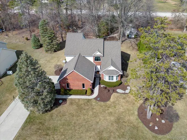 3316 SHOREWOOD AVE, Fort Gratiot Twp, MI 48059
