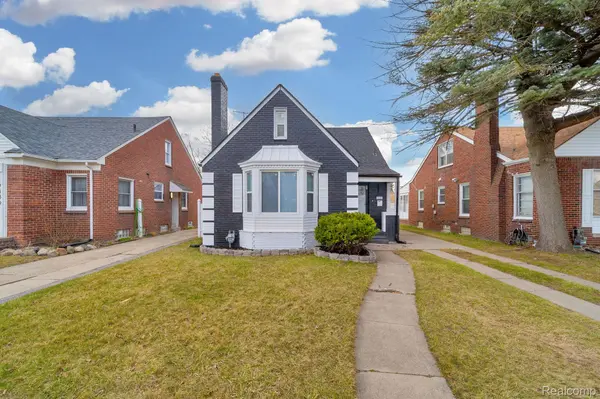 19497 TRACEY ST, Detroit, MI 48235