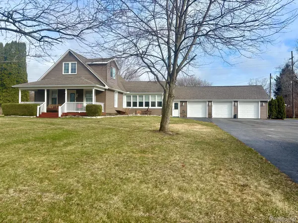 3800 N RIVER RD,  Fort Gratiot Twp,  MI 48059