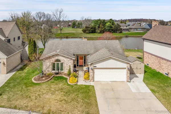 33397 SUNRISE DR, Fraser, MI 48026