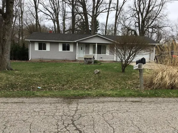 4424 Mollwood, Burton, MI 48506