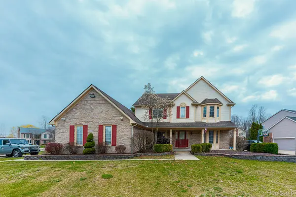 41647 SINGH DR, Canton Twp, MI 48188