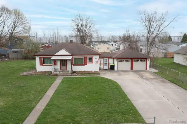 386 E SHEFFIELD AVE, Pontiac, MI 48340