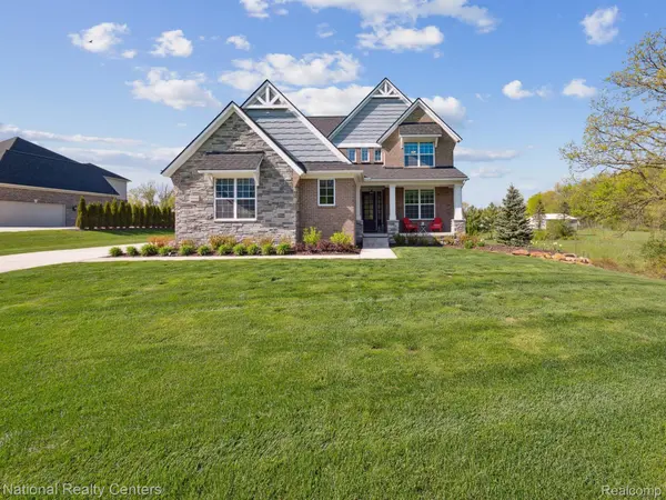 50340 BOARDWALK AVE, Novi, MI 48167