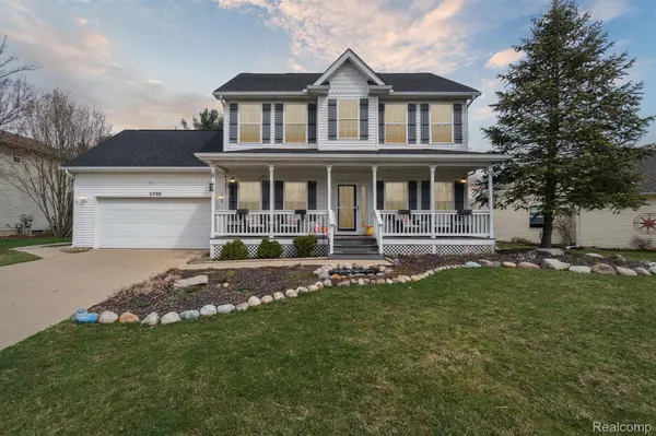 2785 LAUREL RIDGE LN, Oceola Twp, MI 48843