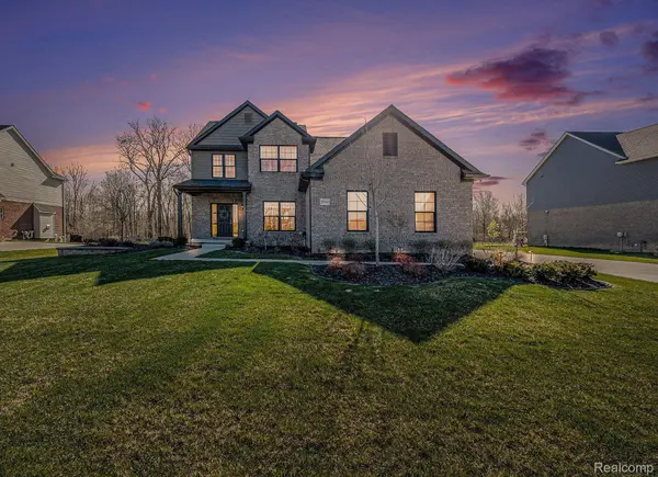 20940 HASENCLEVER DR, Lyon Twp, MI 48178