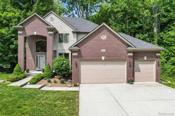 50477 EDITH ST, Chesterfield Twp, MI 48047