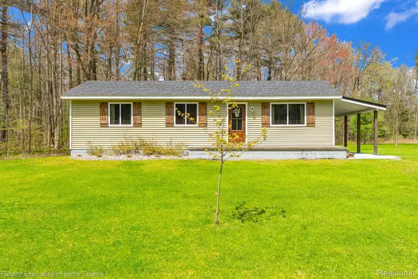 2671 BARTH RD, Kimball Twp, MI 48074