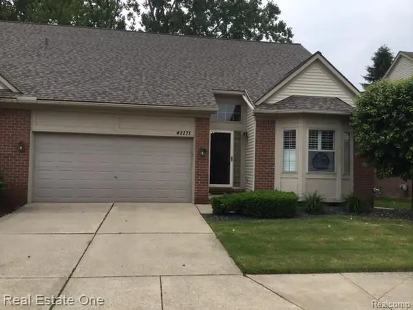 41171 WORTHINGTON, Clinton Twp, MI 48038