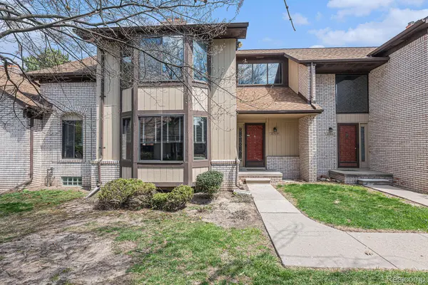 20509 VILLA GRANDE CIR, Clinton Twp, MI 48038