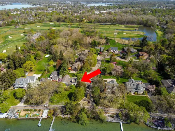 2900 LAKEWOODS, West Bloomfield Twp, MI 48324