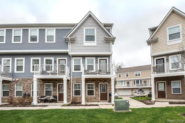 587 ANNE AVE, Brighton, MI 48116