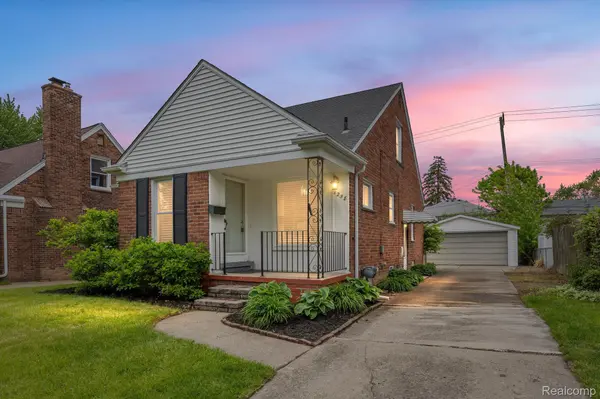 1258 Dorothea RD, Berkley, MI 48072