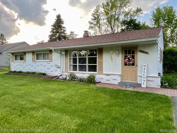 5817 EVEREST DR, Independence Twp, MI 48346