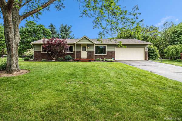 1309 S ALSTOTT DR, Marion Twp, MI 48843