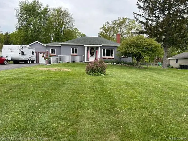 802 COLORADO ST, Marysville, MI 48040