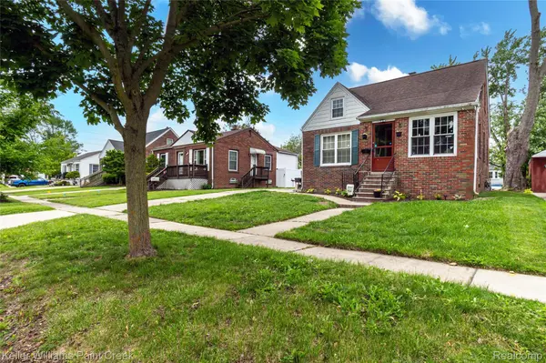 612 Parkwood AVE, Monroe, MI 48162