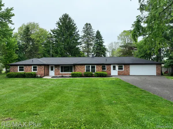 1022 Turrill RD, Lapeer Township, MI 48446