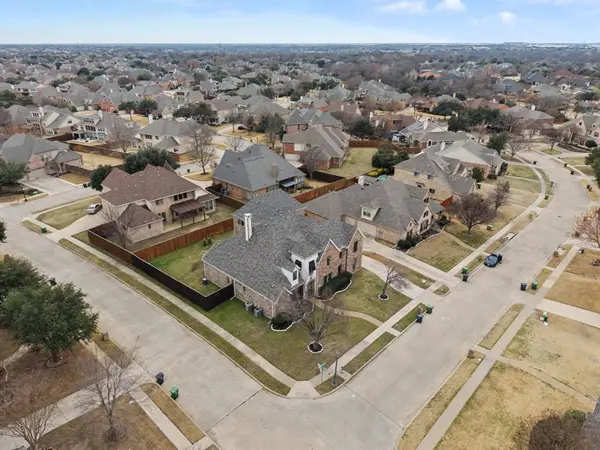 820 Owl Creek Drive, Murphy, TX 75094
