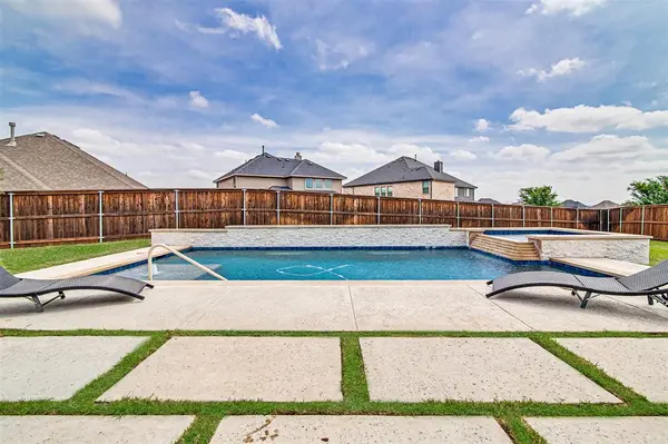 1627 Banded Ledge Drive, Mansfield, TX 76063