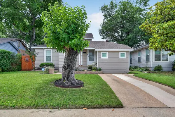 1224 Marion Avenue, Fort Worth, TX 76104