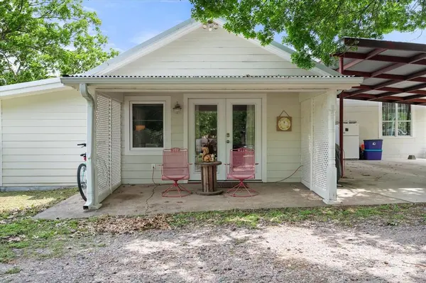 1101 S 37th Street, Corsicana, TX 75110