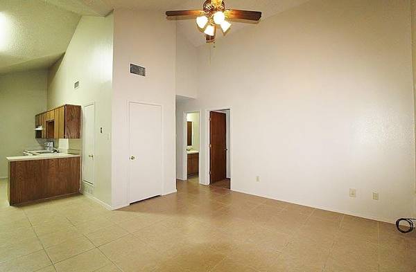 1110 Curtis Drive, Weatherford, TX 76086