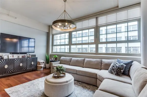 2600 W 7th Street #1413, Fort Worth, TX 76107
