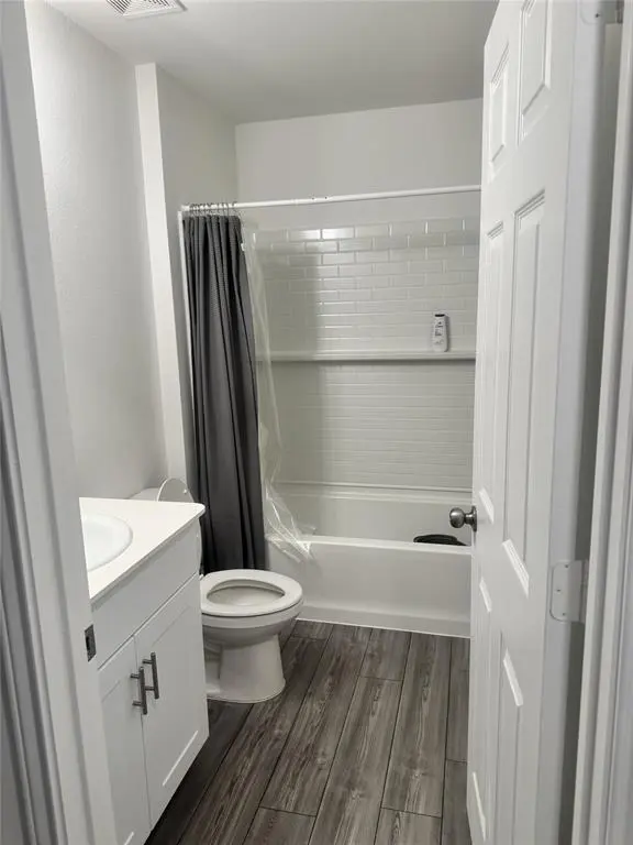 1911 Applewood Trail, Forney, TX 75126