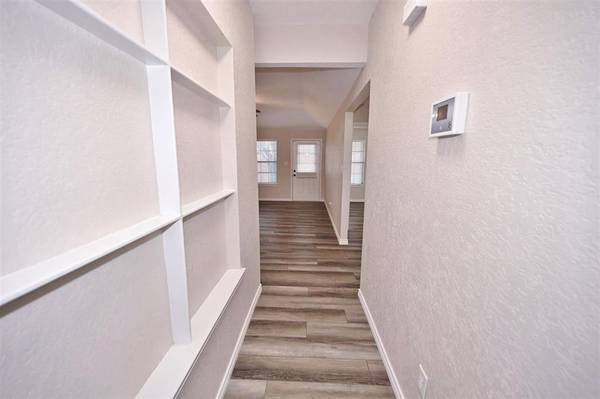 1106 12th Street SE, Mineral Wells, TX 76067