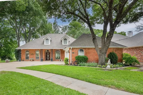 6114 Firecrest Drive, Garland, TX 75044