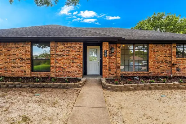 5302 Anchor Cove Circle, Garland, TX 75043