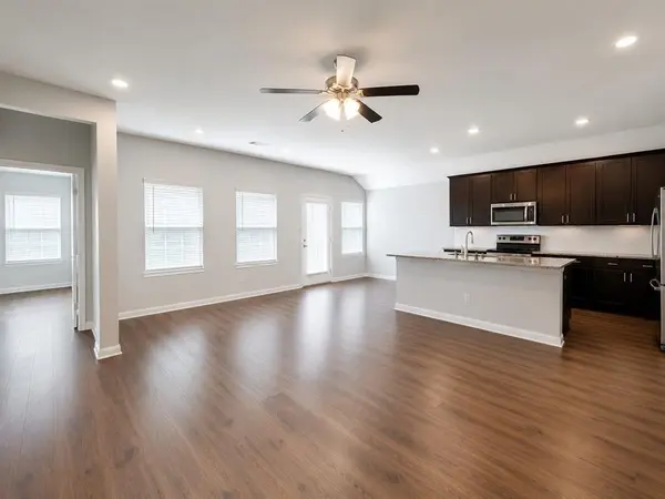 111 Dartmouth Avenue, Farmersville, TX 75442