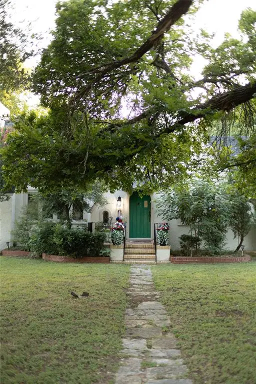 310 Hickory, Hico, TX 76457