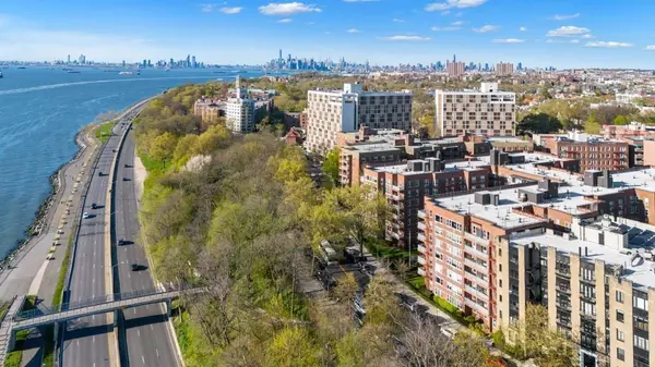 9201 Shore RD #C403, Brooklyn, NY 11209
