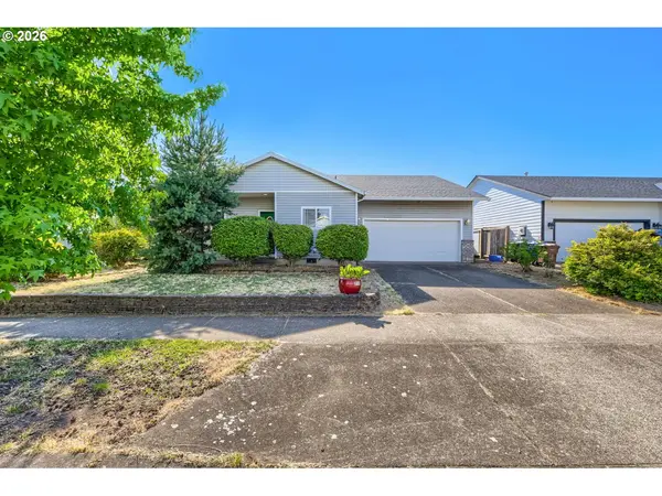 710 MARY DR, Molalla, OR 97038