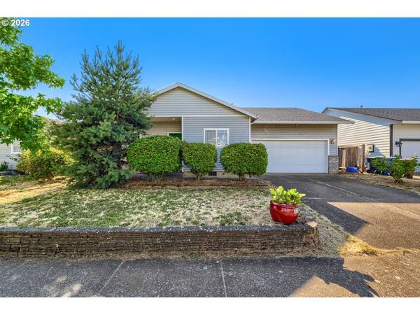 710 MARY DR, Molalla, OR 97038
