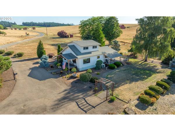11795 NE FINN HILL LOOP, Carlton, OR 97111