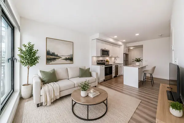 123 4 ST NE #1202,  Calgary,  AB T2E 8K3