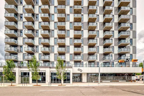 123 4 ST NE #1202, Calgary, AB T2E 8K3