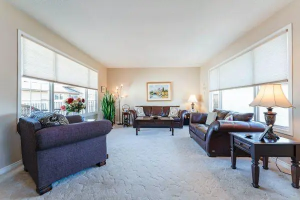 708 Bankview Close, Drumheller, AB T0J0Y6