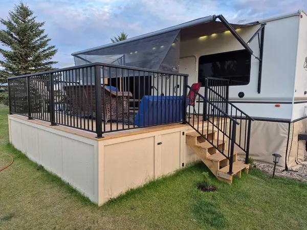 18 King Fisher LN, Rural Vulcan County, AB T0L 2B0