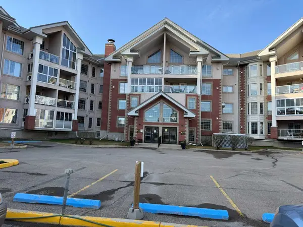 4805 45 ST #414, Red Deer, AB T4N 7A9