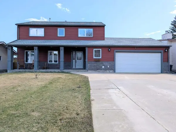 317 9 ST NE, Slave Lake, AB T0G 2A2