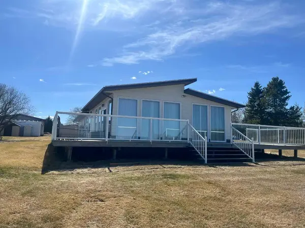 303 Cumming DR, Brightsand Lake, SK S0M1J0