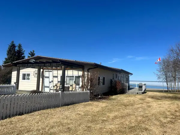 303 Cumming DR, Brightsand Lake, SK S0M1J0